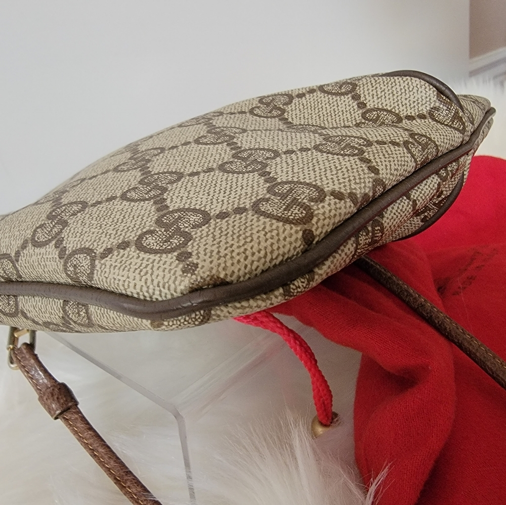 Sold Sold Sold Gucci Crossbody Handbag - Picture 8 of 14